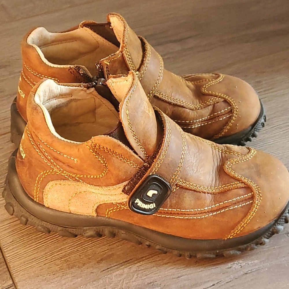 Toddler boys boot Italian. EUR size 29 us 11.5